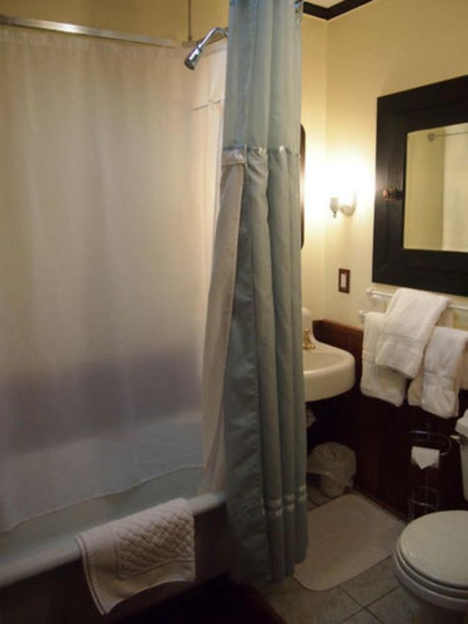 The Maid's Quarters 3*