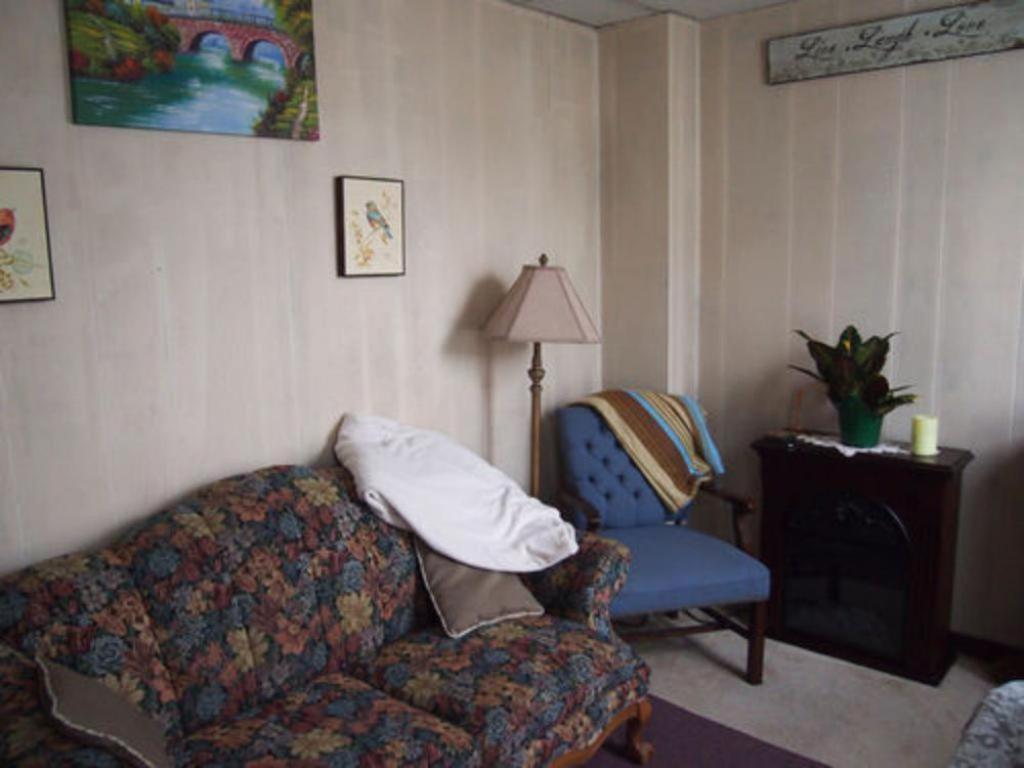 The Maid's Quarters 3* Pottsville