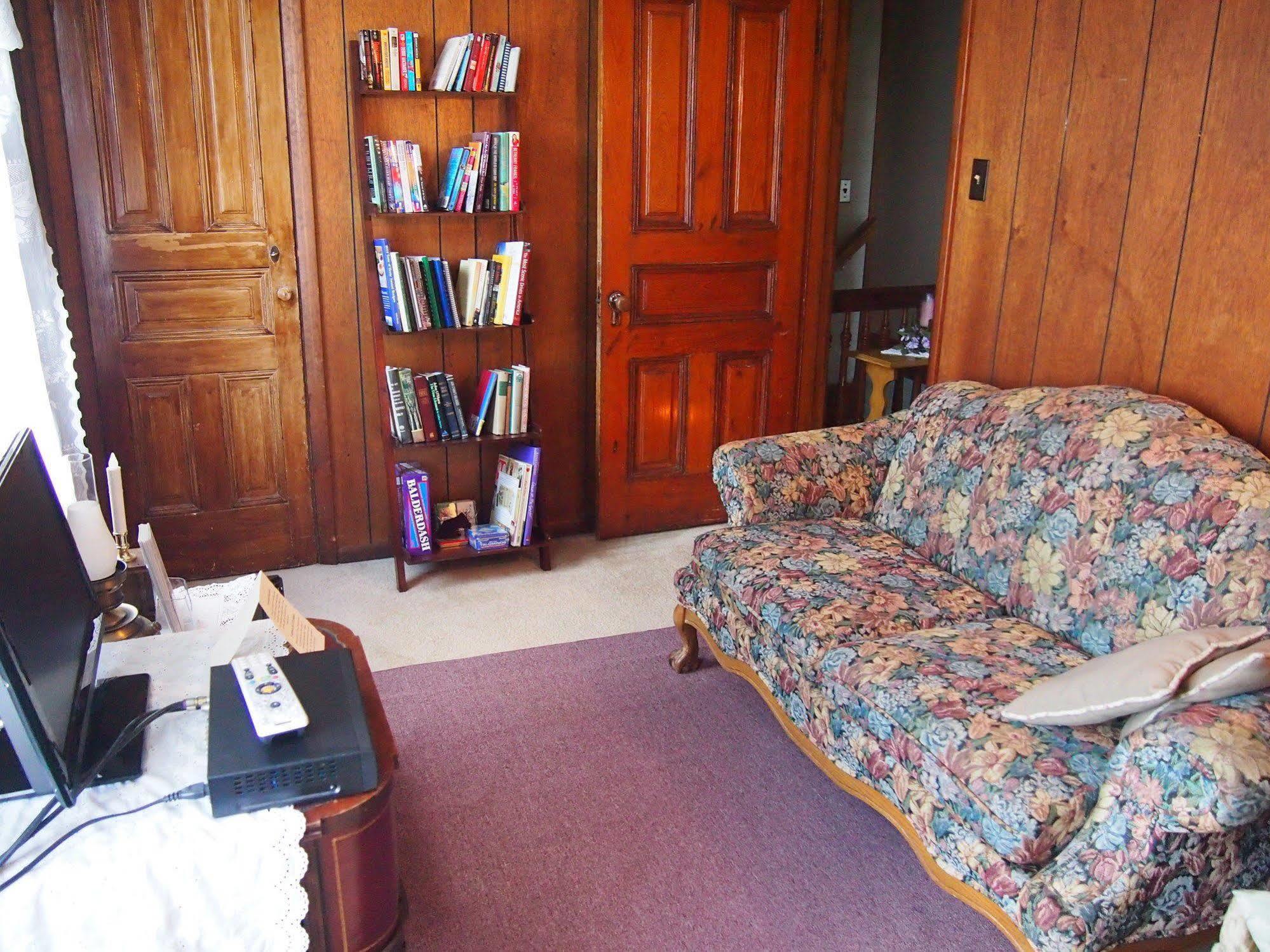 Bed and breakfast The Maid's Quarters 3*
